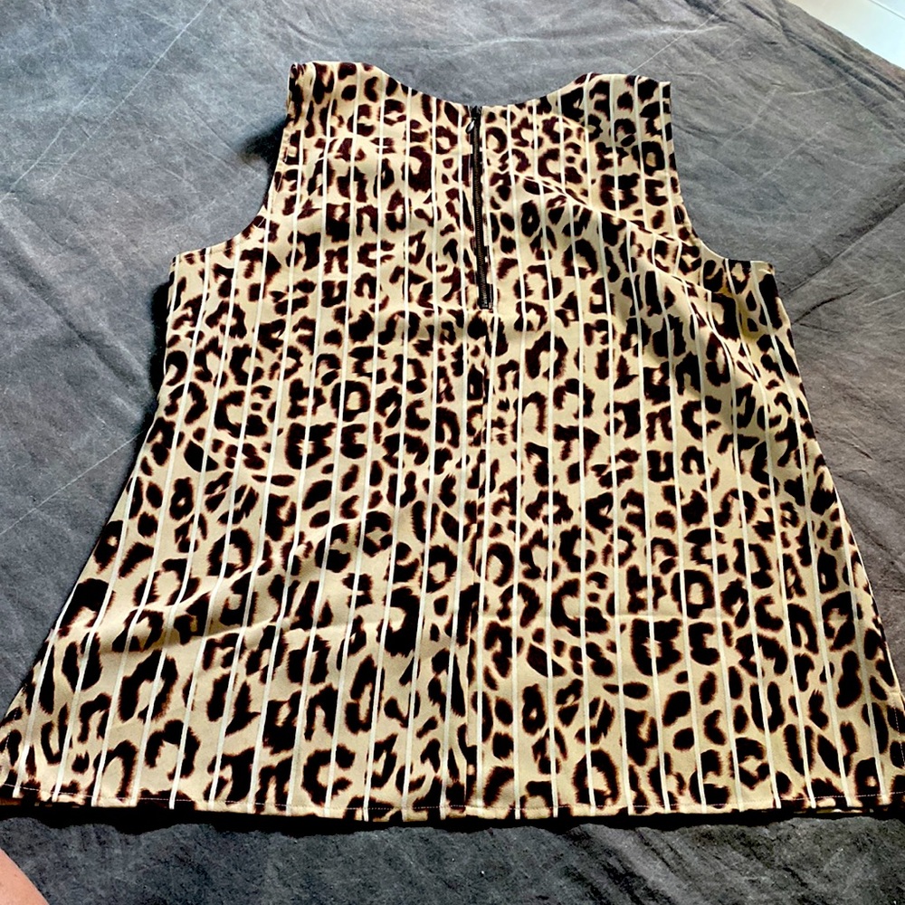 Cabi animal print sleeveless top - Picture 8 of 10
